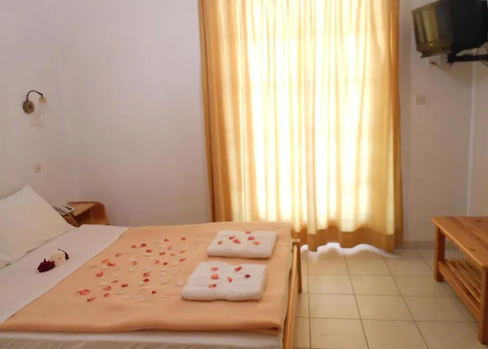 Maria شقة فندقية 3*